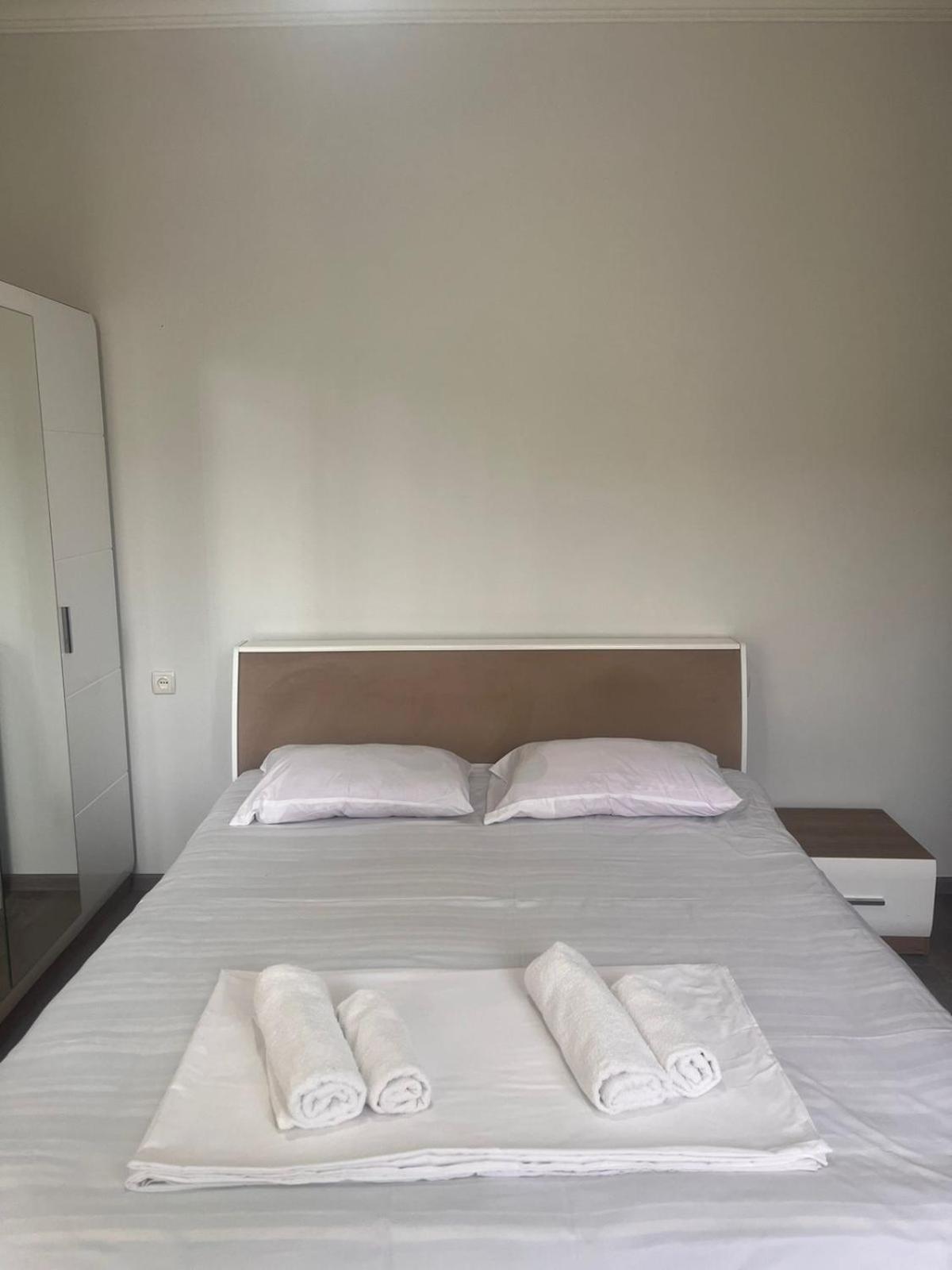 Lia Guest House Кобулети Екстериор снимка