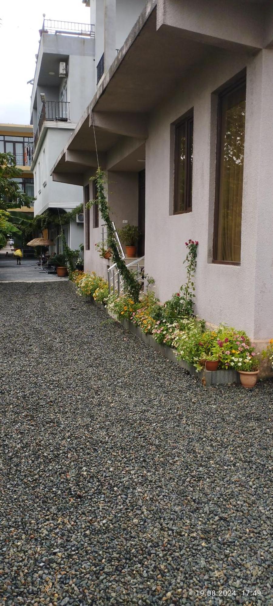 Lia Guest House Кобулети Екстериор снимка