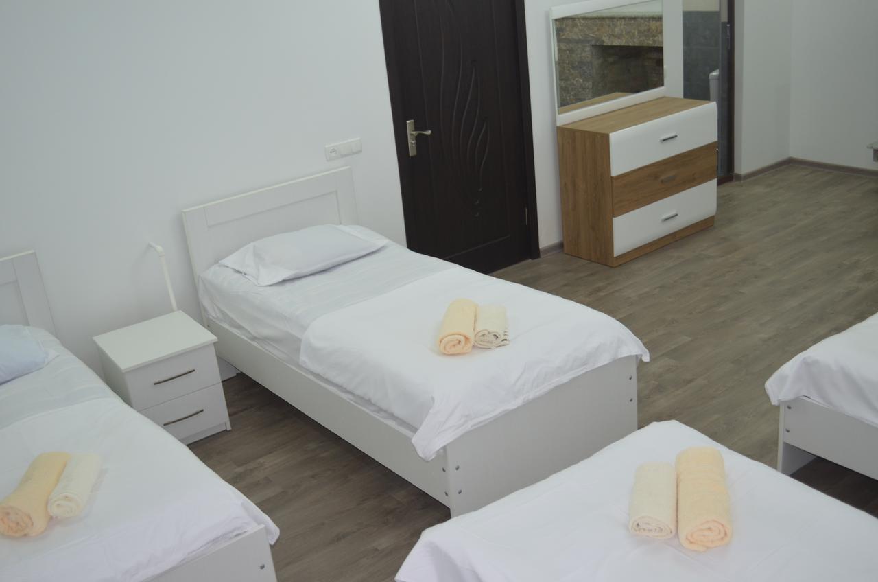 Lia Guest House Кобулети Екстериор снимка